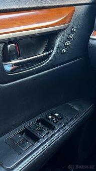 Lexus - 17