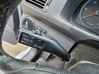 Volkswagen Touran 2.0TDI,TAŽNÉ - 17