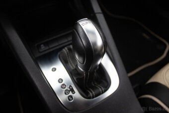 VOLKSWAGEN EOS 2.0 TDI DSG 103kW 62 000 km - 17