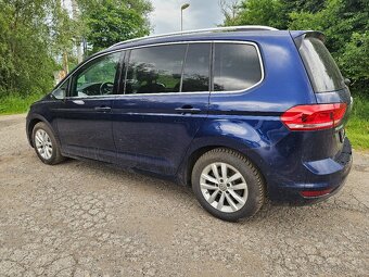 VW Touran 2.0TDI 140kW Highline DSG - 17