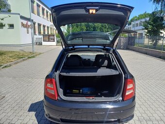 Škoda Fabia 1.2i  40kw benzin r.2004 stk platná - 17