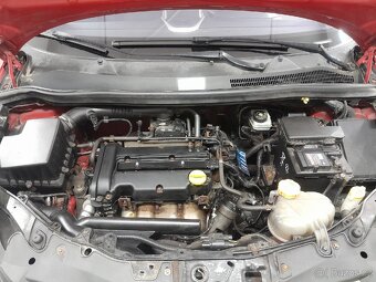 Opel Corsa D 1.2i 59kW rok 2009 naj.202tis. NOVÁ STK - 17