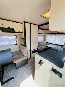 OBYTNÝ KARAVAN HOBBY 450 - 17