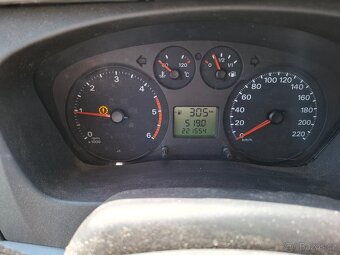 Ford Transit 2.2 Diesel 85kw.Klima 6mist Model 2011.Nová Stk - 17