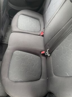 Hyundai i20,TOP NAJEZD 120 000km, GARÁŽOVANÉ,1.2Benzin,STK - 17