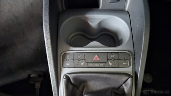 Seat Ibiza 1,4i 63kW Reference Viva - 17