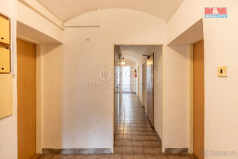 Pronájem restaurace 75 m², v Praze 8, ul. Trojská 46 - 17