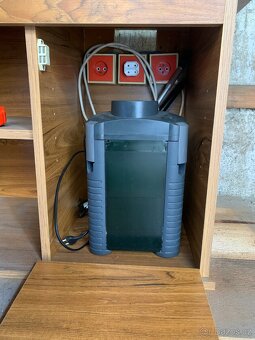 300l Terárium/Akvárium s poličkou a příslušenstvím - 17