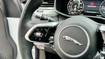 Jaguar F-Pace D200 S AWD Black Pack / Kůže / Led - 17
