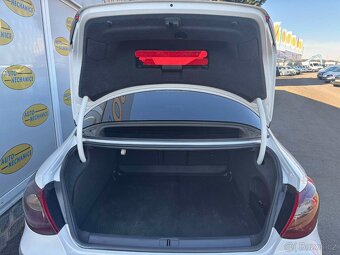 Prodám Volkswagen Passat CC 2.0 TDI - 17