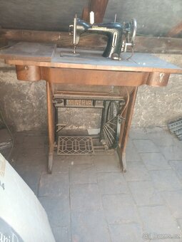 Prodám šicí stroj Minerva - 17