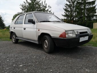 ŠKODA FAVORIT 135L PLATNÉ DOKLADY, NÍZKÉ KILOMETRY - 17