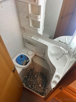 Karavan Hobby Landhaus - Přídavná Střecha, Předstan - 17