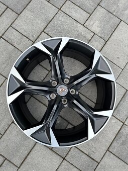 Cupra Formentor, VZ 2.0TSI 180 kw - 17