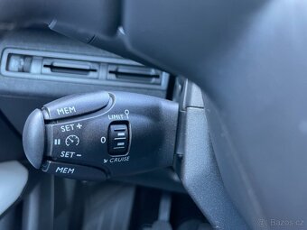 Peugeot 3008 II 1.2PT 96kW ALLURE ČR+1.maj. - 17