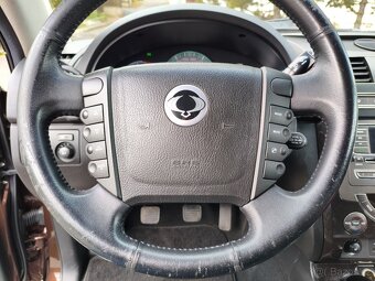 SsangYong Rexton RX200 eXDI 7míst r.v.2014 4x4 - 17