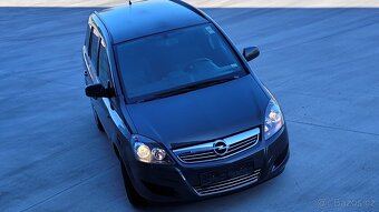 Prodám Opel Zafira 1.6i 85kw 7 míst - 17