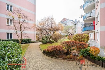 Prodej, byty/2+kk, 71 m2, Na hroudě 3317/28, 10000 Praha, Hl - 17