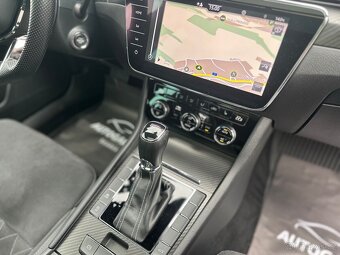 ŠKODA SUPERB SPORTLINE 2.0 TDI 110 KW DSG Cockpit 2022 133tm - 17