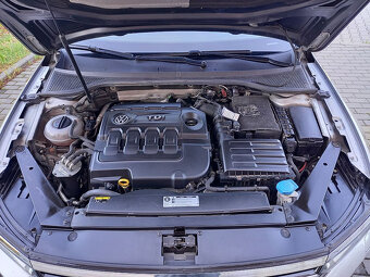 Volkswagen Passat 2.0Tdi Highline+Dsg+ČR+112000km TOP STAV - 17
