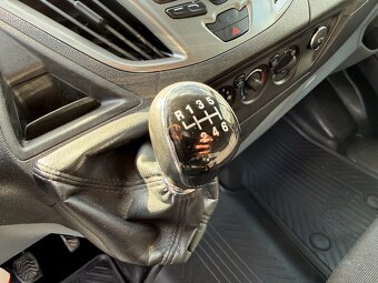 Ford Transit Custom 2.2 TDCi 92kW - 17