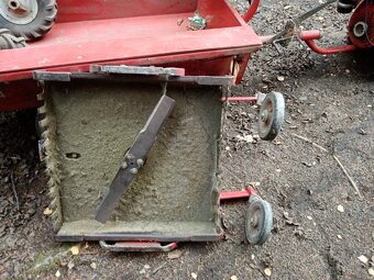 MF 70 + příslušentsví - 17