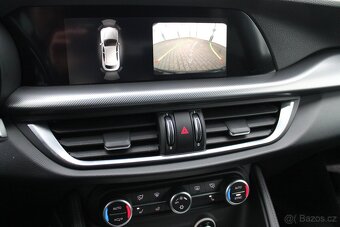 Alfa Romeo Stelvio 2.2JTD 154kW¨Q4¨ACC¨KEYLESS¨KAMERA - 17