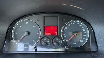 Volkswagen Touran 1.9 TDi 66kW - 17