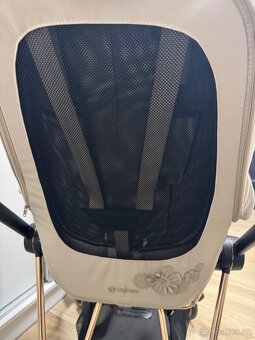 Cybex Mios Beige Flowers Platinum - 17
