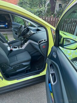 Ford C Max 1,6 ecoboost 2011 plná výbava - 17