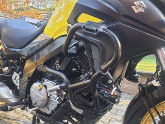 Suzuki DL 650 V-Strom XT ABS - SUPER STAV + VÝBAVA 159.000,- - 17