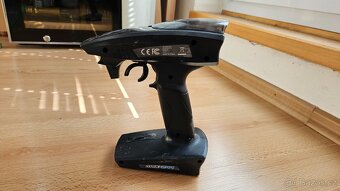 RC Modely Maverick 1:10 - 17
