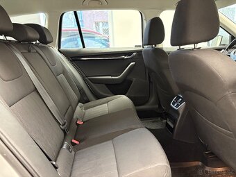 Škoda Octavia, 1.6TDi 85KW STYLE - 17