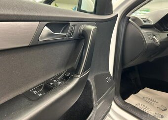 Volkswagen Passat 1.4 TSI Ecofuel AUT 2012 110 kw - 17