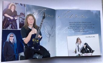 STRATOVARIUS CDs autographed - 17