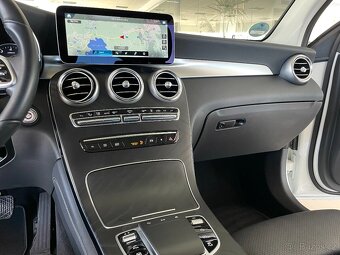 Mercedes-Benz GLC 300e 4Matic,Webasto,Panorama - 17