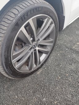 Volkswagen Sharan 2.0 TDI -130kw Highline - 17