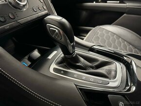 FORD MONDEO 2.0 187ps Hybrid ecvT Auto Vignale SW - 17