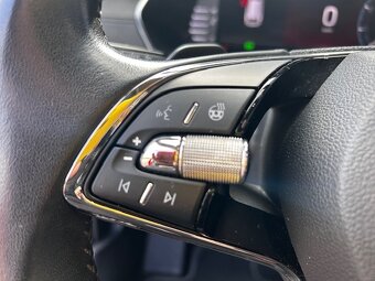 Škoda Octavia 2.0 TDi DSG, 2022, navi,pano,kamera,DPH - 17