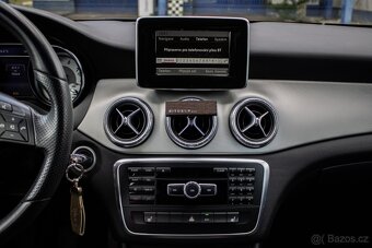 Mercedes-Benz CLA 180 Kupé - 17