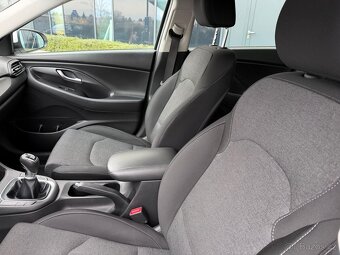 Hyundai i30 1.0 t-gdi kombi / 2021 / DPH - 17