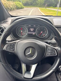 Mercedes B200 automat panorama - 17
