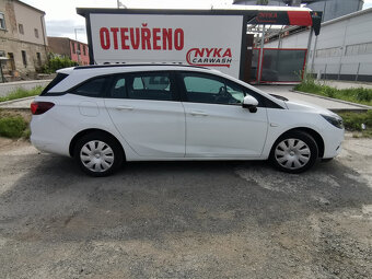 Opel Astra kombi, 1.5 CDTi, 77kw, klimatizace, park.kamera - 17
