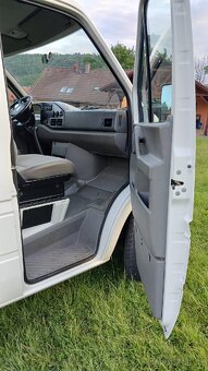 Vw LT 35 2.5 tdi rok 2005 dovoz naj 130 tis km - 17