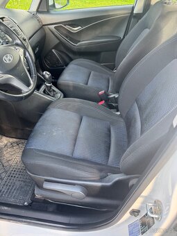 Hyundai IX20 1.4i benzin 2011 - 17