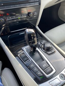 BMW 7 F01 740D xDrive Individual - 17