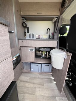 Obytný automobil, obytná dodávka Opel Movano 2.8 Dti - 17
