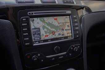Ford Galaxy Titanium 2.0 Duratorq - 17