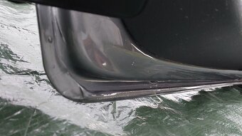 VW GOLF Plus – DVEŘE KUFR ŠEDÉ , STĚRAČ - 17