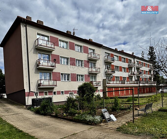 Prodej bytu 3+1 s garáží, 65 m², Žatec, ul. Bratří Čapků - 17